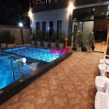 Happy Guesthouse Bungalow Sukhothai Exterior photo